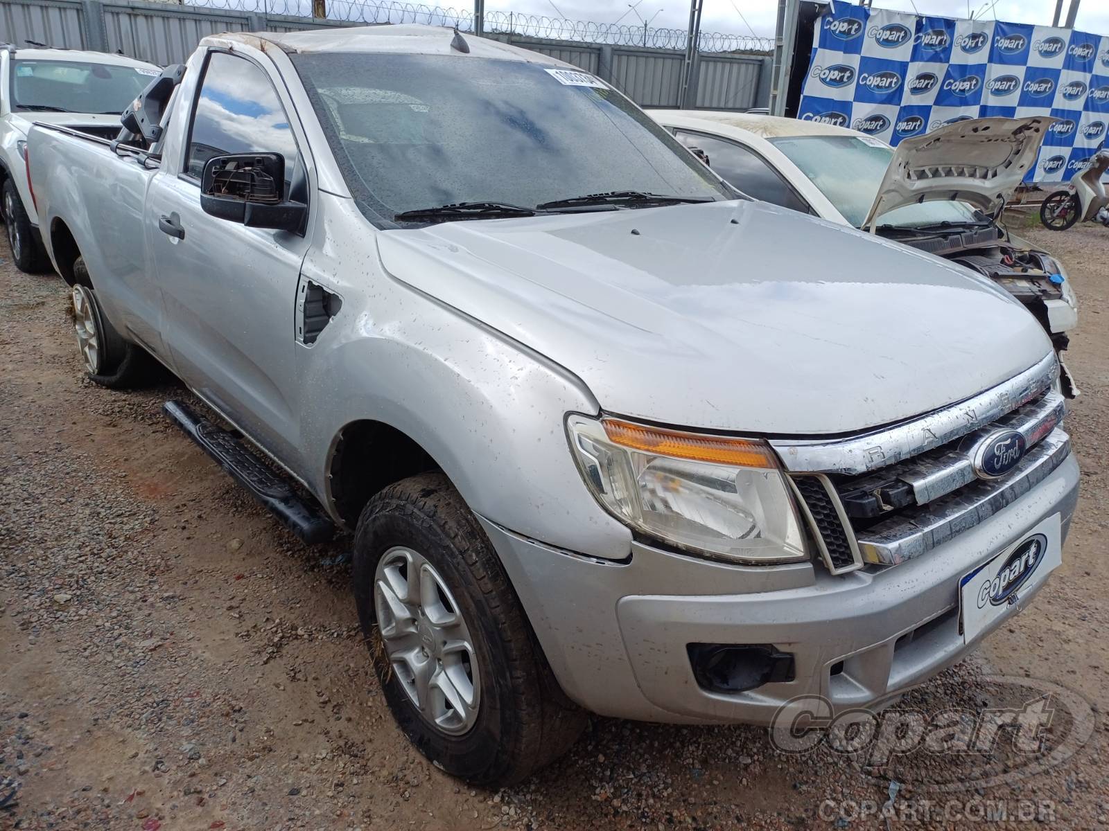Veículo Ford Ranger FORD RANGER 2014 Colisão Média Monta 2014 em leilão