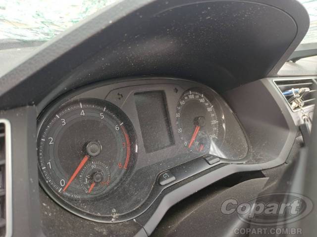 2021 VOLKSWAGEN VOYAGE 