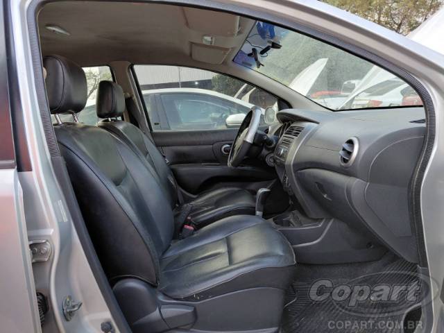 2012 NISSAN LIVINA 