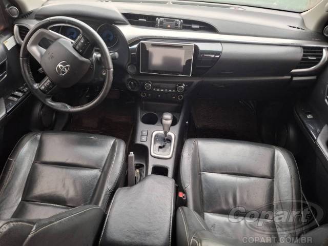 2017 TOYOTA HILUX CD 