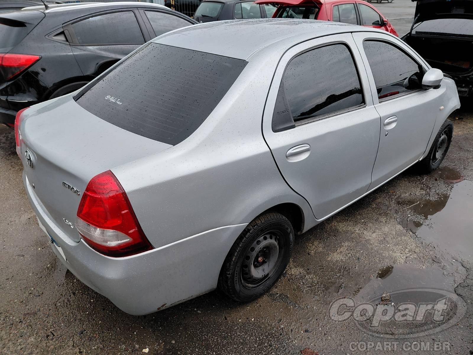 Foto 4: 2015 TOYOTA ETIOS SEDA