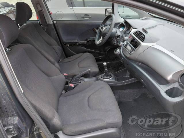 2011 HONDA FIT 