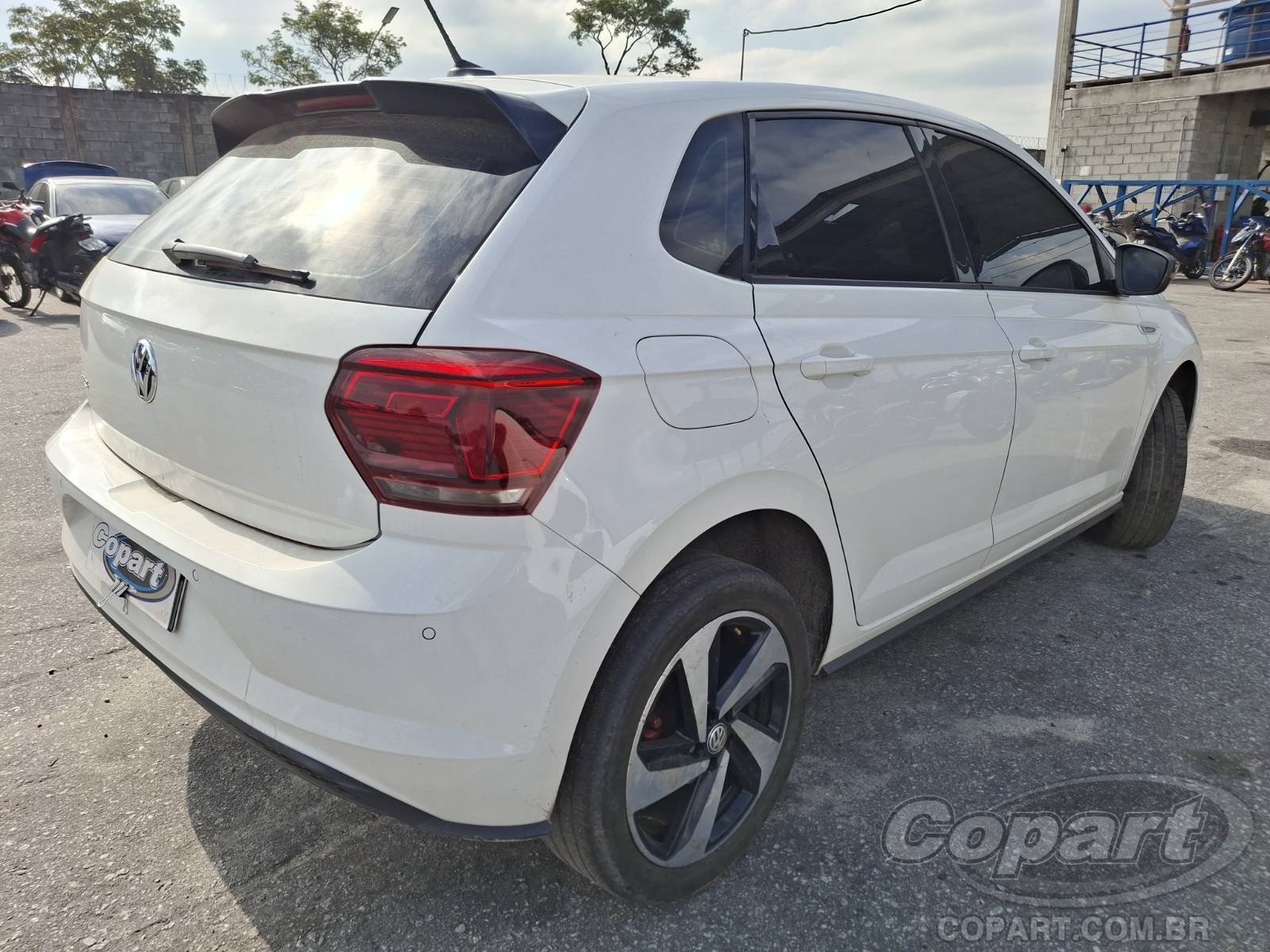 2021 VOLKSWAGEN POLO — foto 4 de 11
