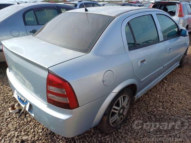 2006 CHEVROLET ASTRA SEDAN 