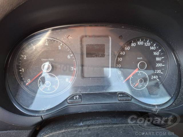 2011 VOLKSWAGEN FOX 