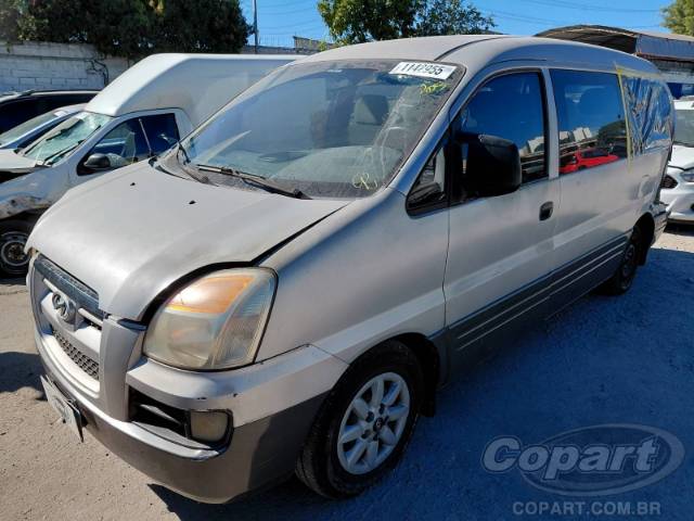 2004 HYUNDAI H-1 