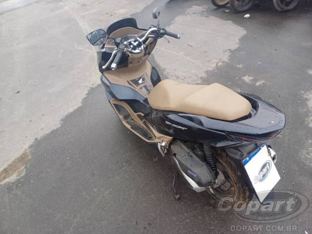 2025 HONDA PCX 