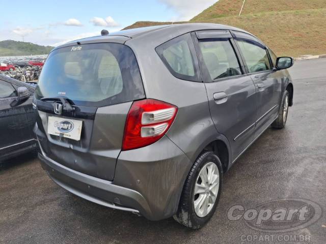 2014 HONDA FIT 