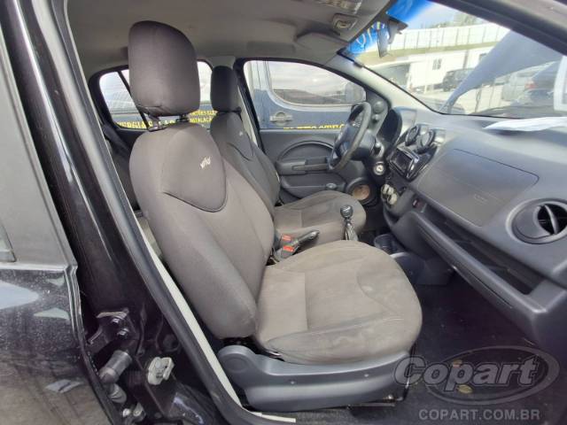 2014 FIAT UNO 