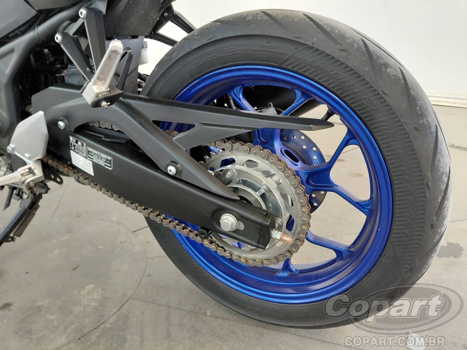 Foto 7 de 10: 2026 YAMAHA MT-03