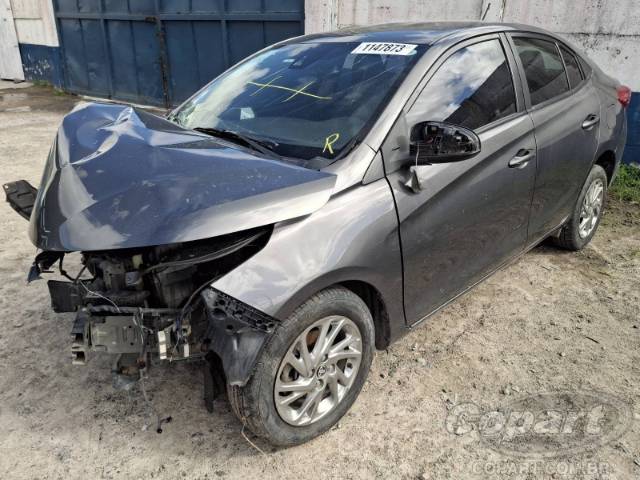 2023 TOYOTA YARIS SEDA 