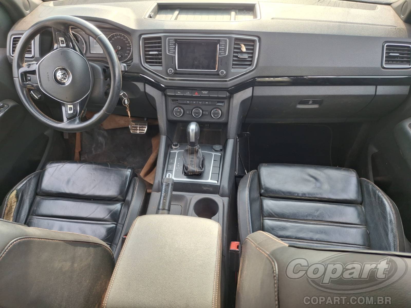 2021 VOLKSWAGEN AMAROK — foto 9 de 11