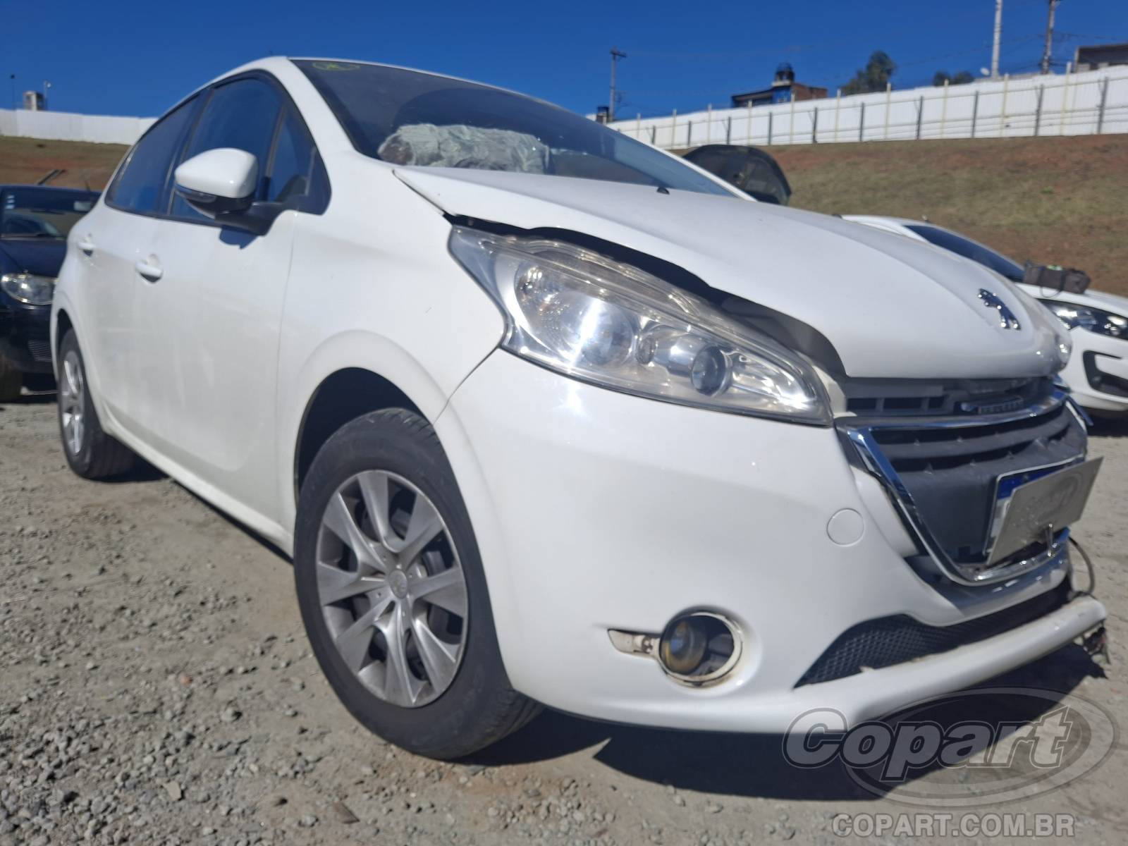 Veículo Peugeot 208 PEUGEOT 208 Active 1.5 2014 2014 em leilão