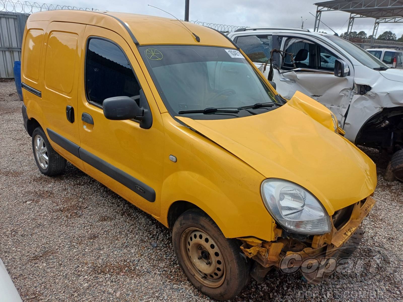 Veículo Renault KANGOO EXPRESS Renault Kangoo Express 1.6 16V Hi-Flex 2014/2015 2015 em leilão