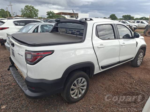 2025 FIAT STRADA CD 