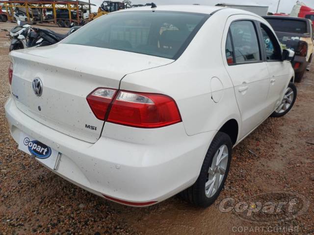 2021 VOLKSWAGEN VOYAGE 