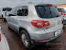 2010 VOLKSWAGEN TIGUAN 