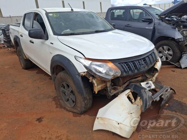 2022 MITSUBISHI L200 TRITON 