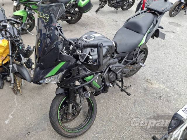 2024 KAWASAKI VERSYS 