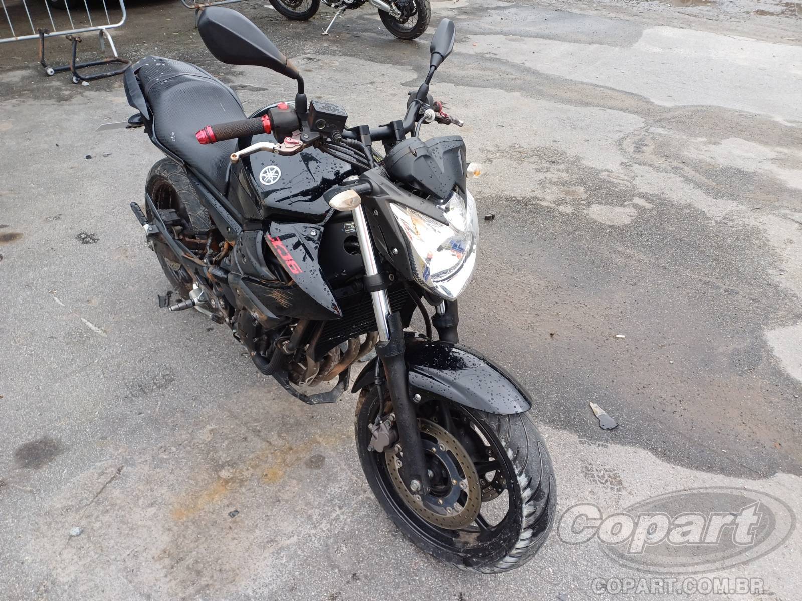 Yamaha XJ6 N 600 2011 Pequena Monta