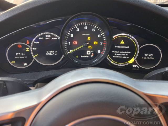 2020 PORSCHE CAYENNE 
