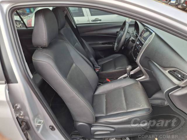 2022 TOYOTA YARIS SEDA 