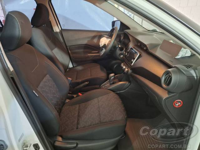 2023 NISSAN KICKS 