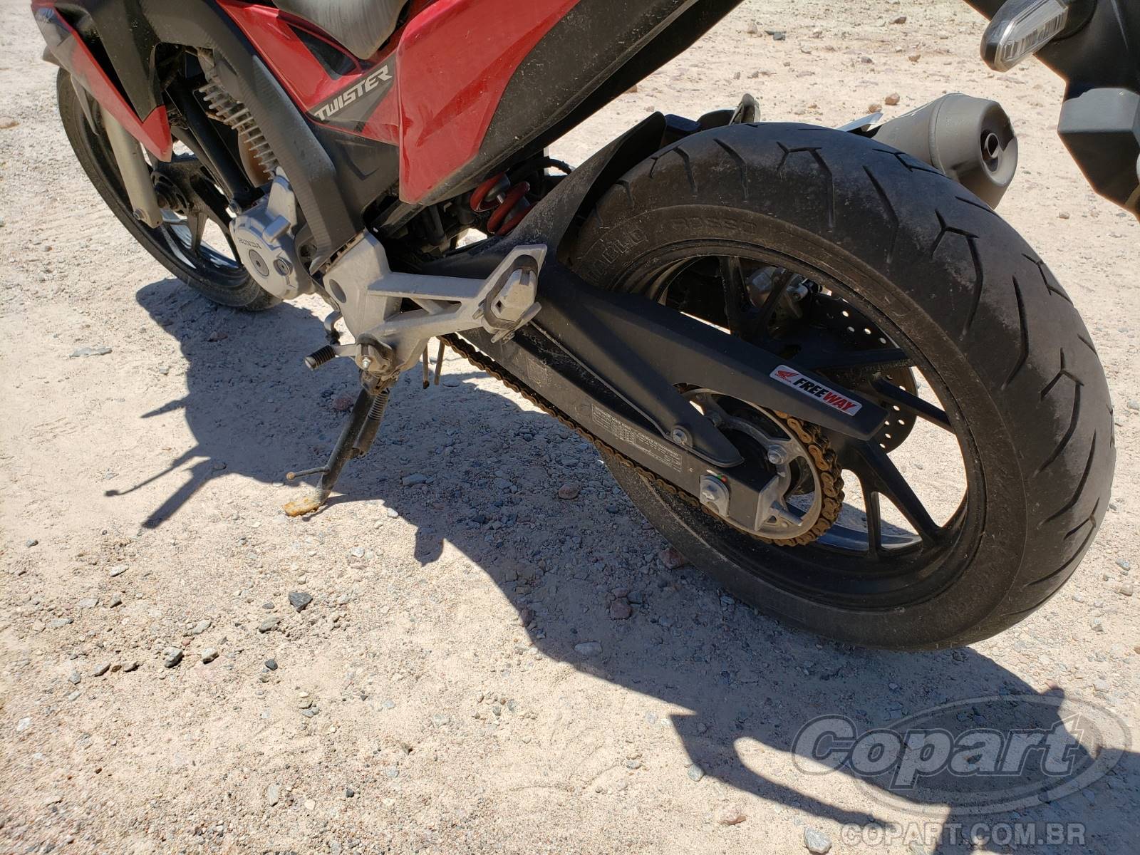 Foto 9 de 10: 2019 HONDA CB 250 F