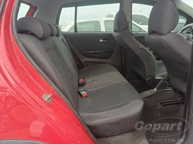2013 VOLKSWAGEN FOX 