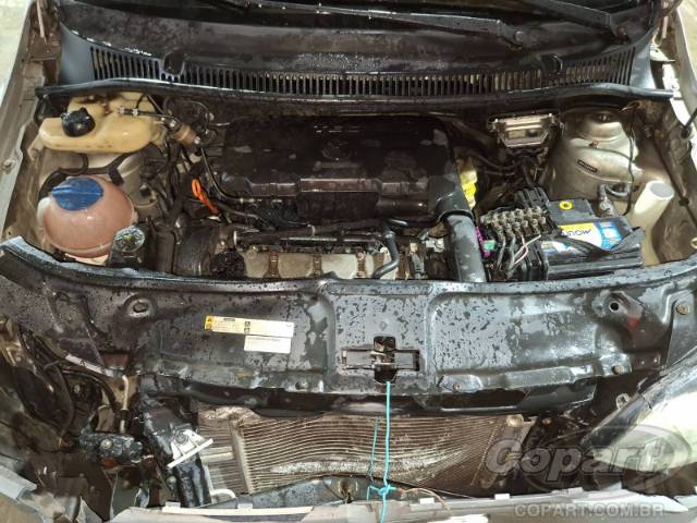 2013 VOLKSWAGEN FOX 