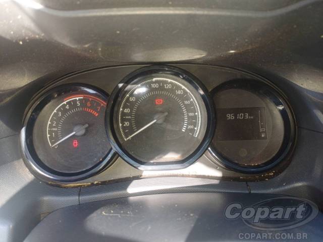 2020 RENAULT DUSTER 