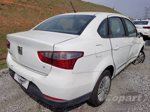 2021 FIAT GRAND SIENA 