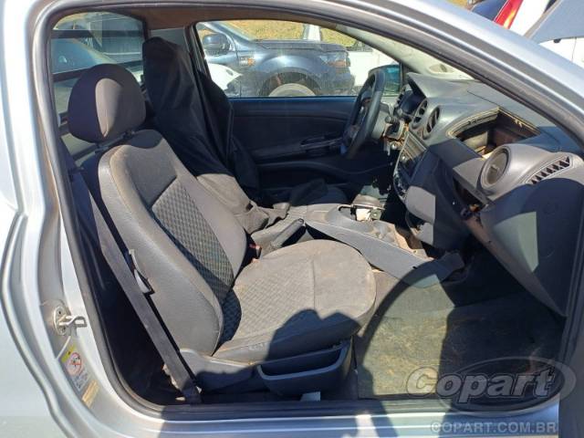 2015 VOLKSWAGEN SAVEIRO 