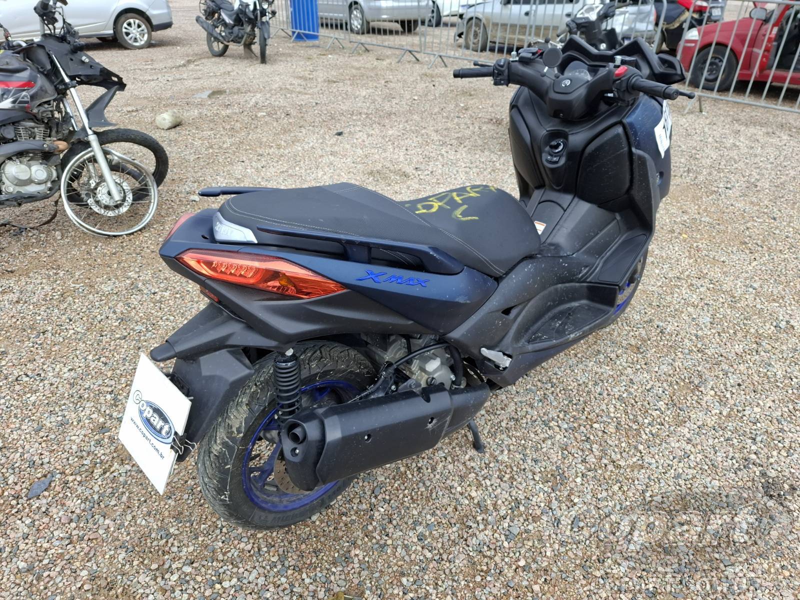 Foto 4: 2024 YAMAHA XMAX