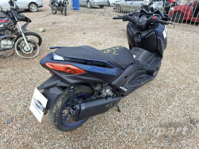 2024 YAMAHA XMAX 
