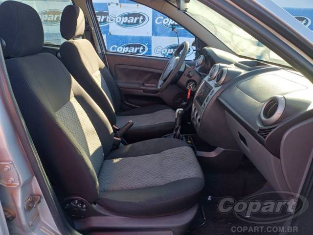 2013 FORD FIESTA 