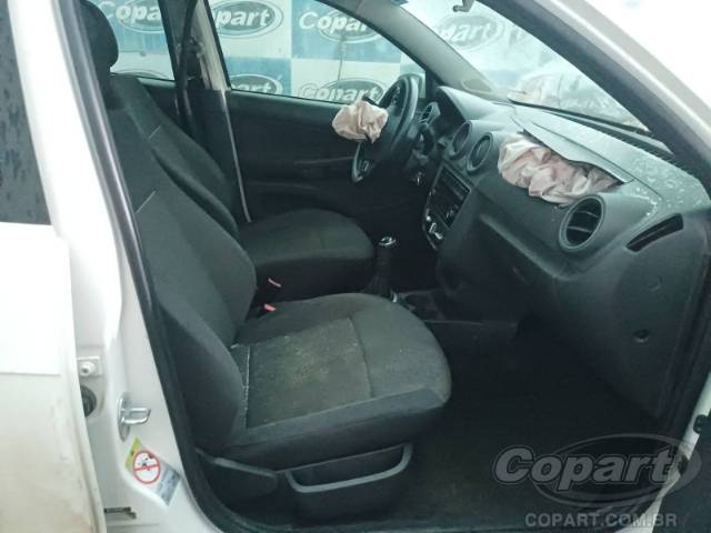 2014 VOLKSWAGEN GOL 