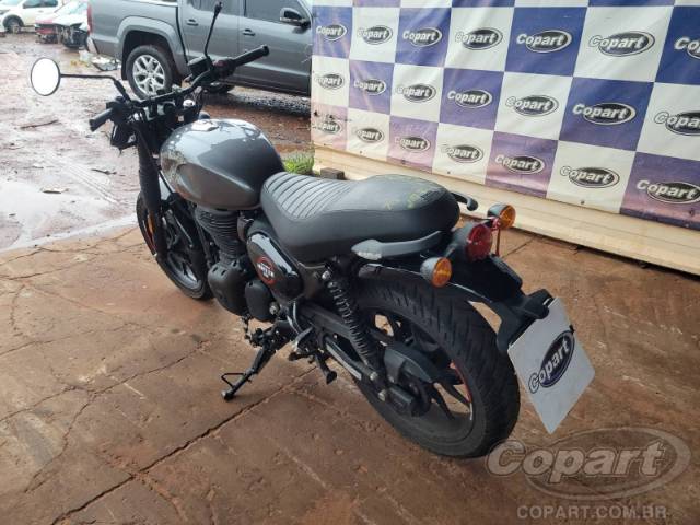 2025 ROYAL ENFIELD HUNTER 