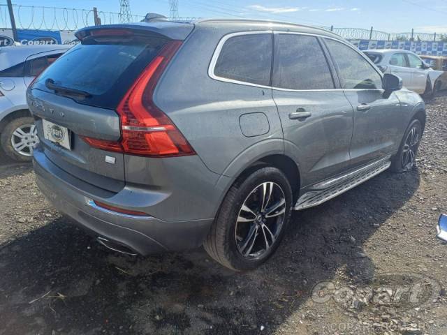 2021 VOLVO XC60 