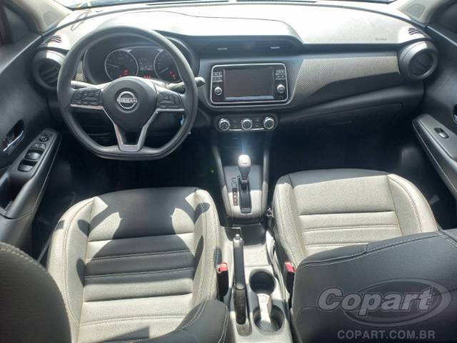 2025 NISSAN Kicks Play 