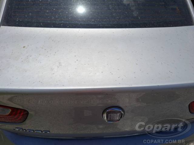 2015 FIAT GRAND SIENA 