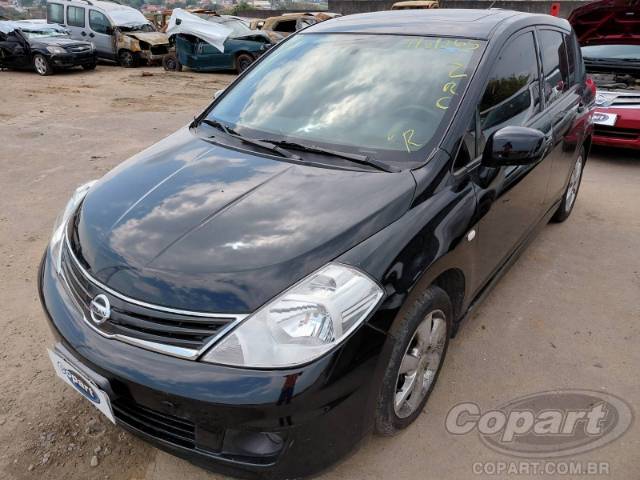 2013 NISSAN TIIDA 