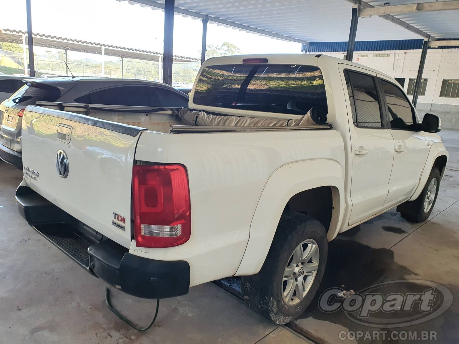 Foto 4: 2016 VOLKSWAGEN AMAROK AMAROK TRENDLINE 4MOTION 2.0 TDI BITURBO