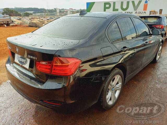 2015 BMW SERIE 3 