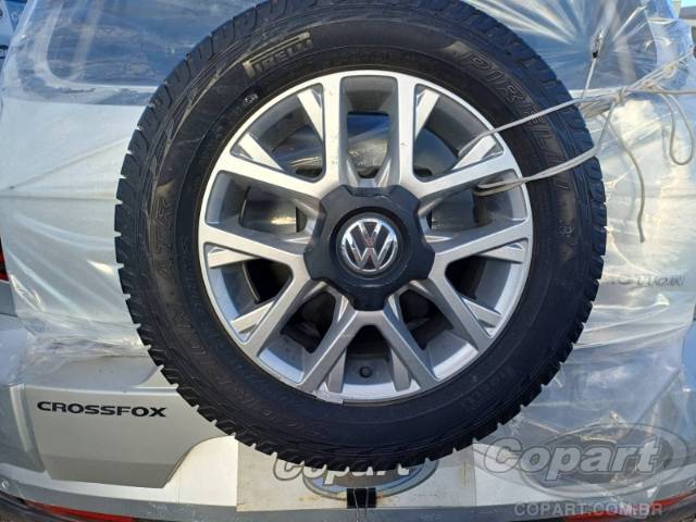 2013 VOLKSWAGEN FOX 