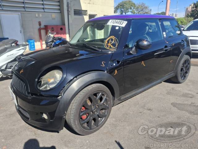 2010 MINI COOPER 