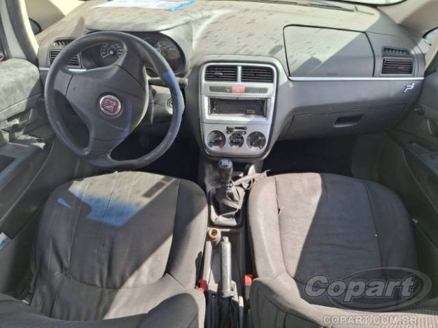2012 FIAT PUNTO 