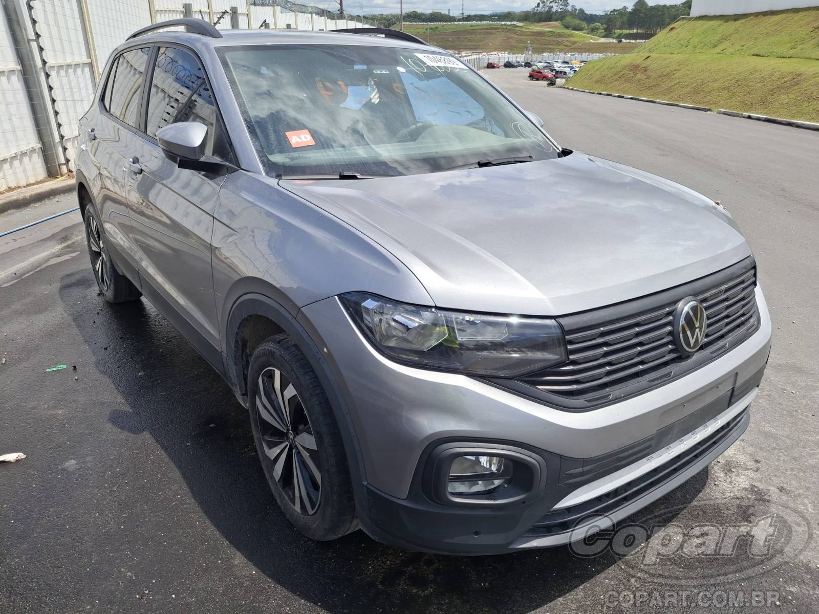 Volkswagen T-Cross 1.0 TSI Turbo 2024