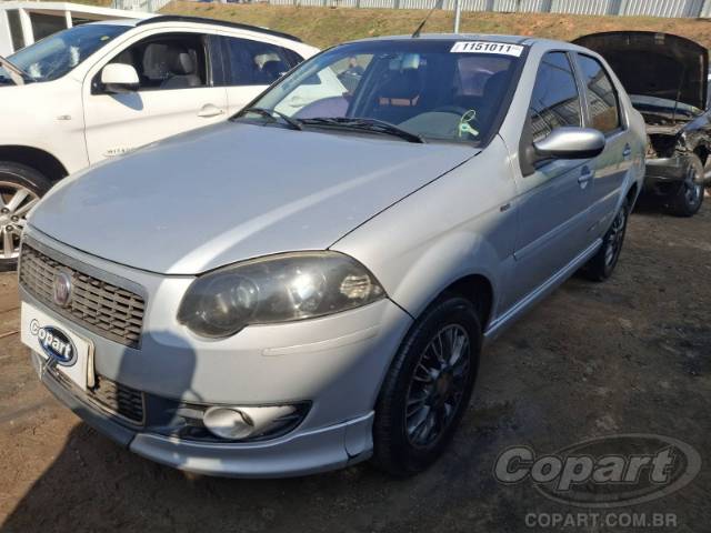 2011 FIAT SIENA 