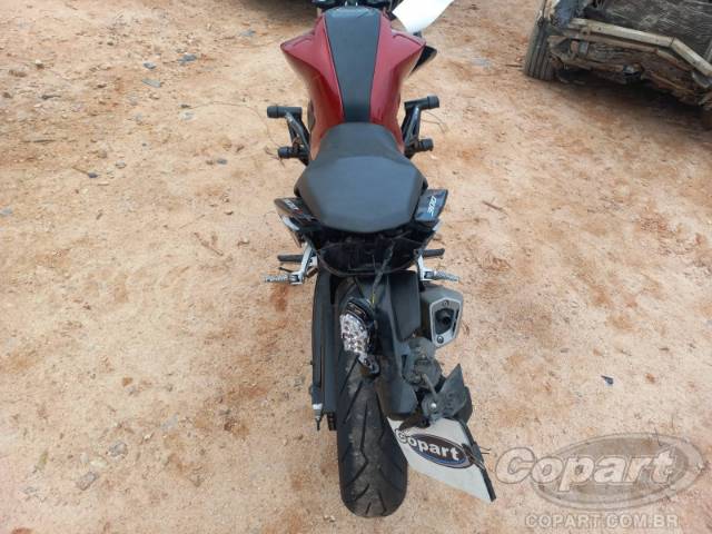 2025 HONDA CB 300F 